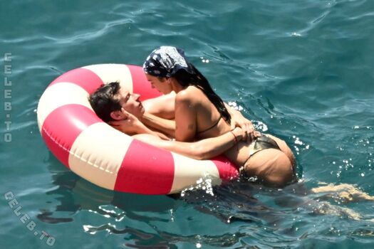 Dua lipa  page leaked private photo uncensored HD quality