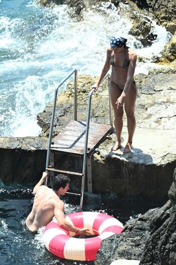 Dua lipa  page leaked private photo uncensored HD quality