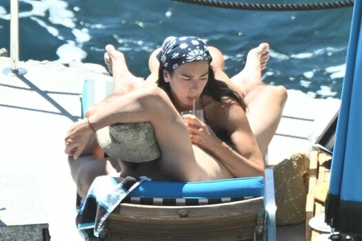 Dua lipa  page leaked private photo uncensored HD quality