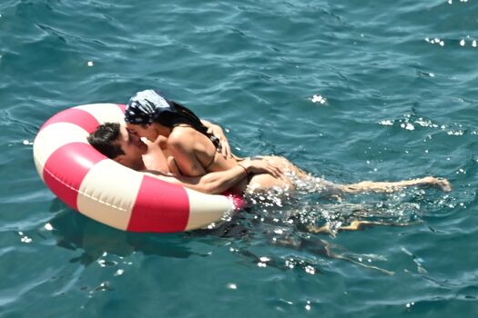 Dua lipa  page leaked private photo uncensored HD quality