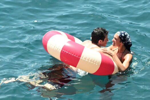 Dua lipa  page leaked private photo uncensored HD quality