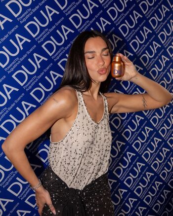 Dua lipa  page leaked private photo uncensored HD quality