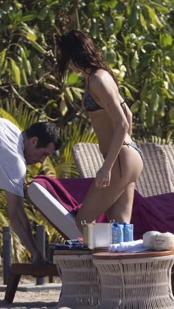 Dua lipa  page leaked private photo uncensored HD quality