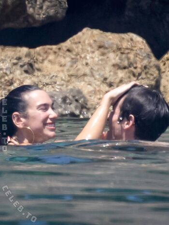 Dua lipa  page leaked private photo uncensored HD quality