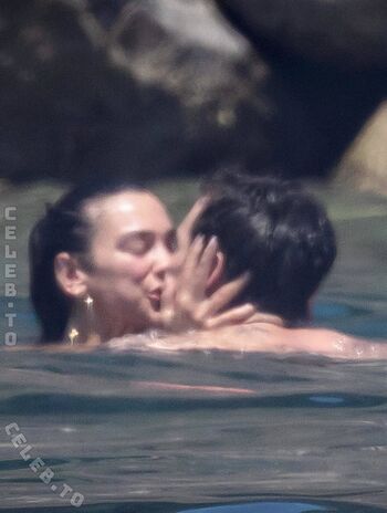 Dua lipa  page leaked private photo uncensored HD quality