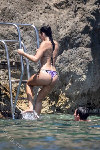 Dua lipa  page leaked private photo uncensored HD quality