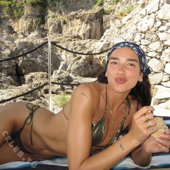 Dua lipa  page leaked private photo uncensored HD quality