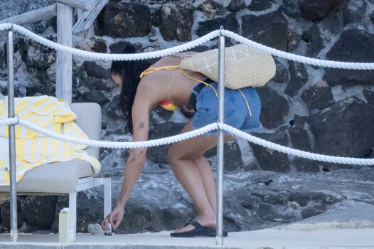 Dua lipa  page leaked private photo uncensored HD quality
