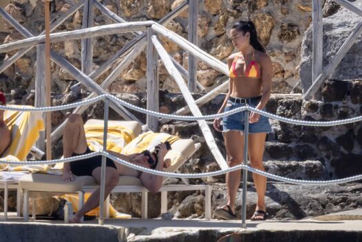 Dua lipa  page leaked private photo uncensored HD quality