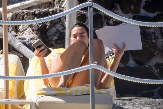 Dua lipa  page leaked private photo uncensored HD quality