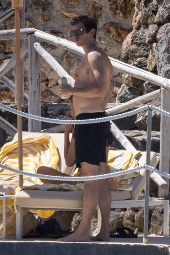 Dua lipa  page leaked private photo uncensored HD quality