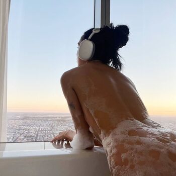 Dua lipa  page leaked private photo uncensored HD quality