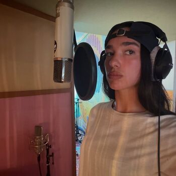 Dua lipa  page leaked private photo uncensored HD quality