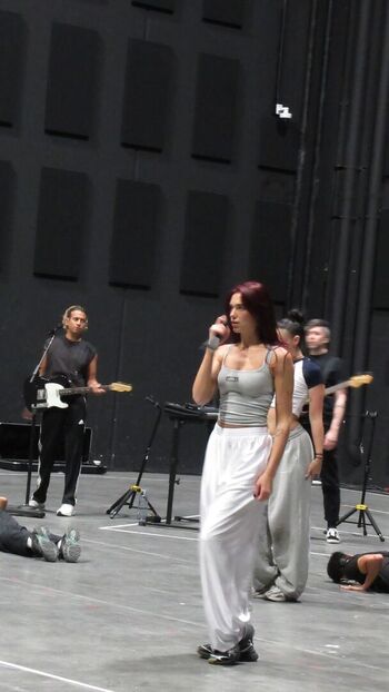 Dua lipa  page leaked private photo uncensored HD quality