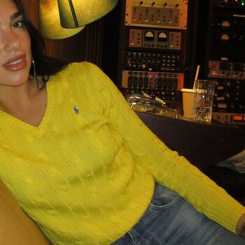 Dua lipa  page leaked private photo uncensored HD quality