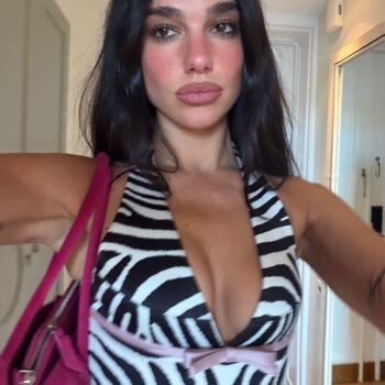 Dua lipa  page leaked private photo uncensored HD quality