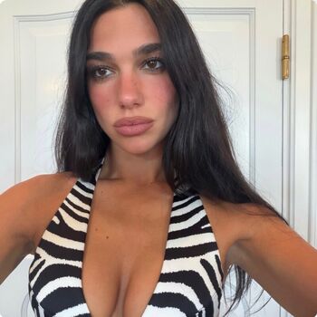 Dua lipa  page leaked private photo uncensored HD quality
