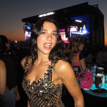 Dua lipa  page leaked private photo uncensored HD quality