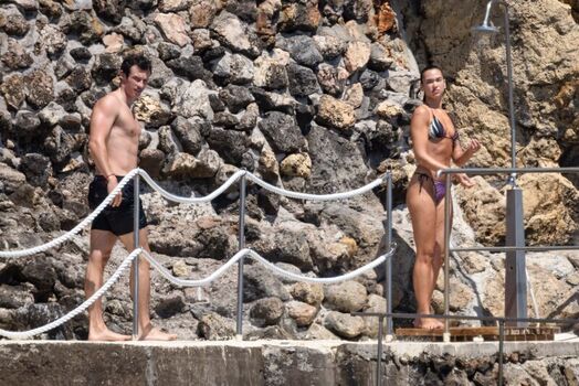Dua lipa  page leaked private photo uncensored HD quality