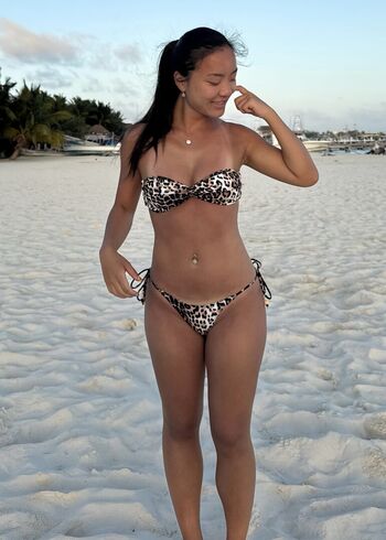 Eatingalonediaries leaked private photo uncensored HD quality