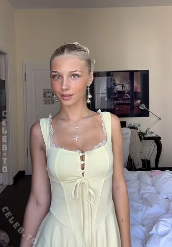 Elena zoe page leaked private photo uncensored HD quality