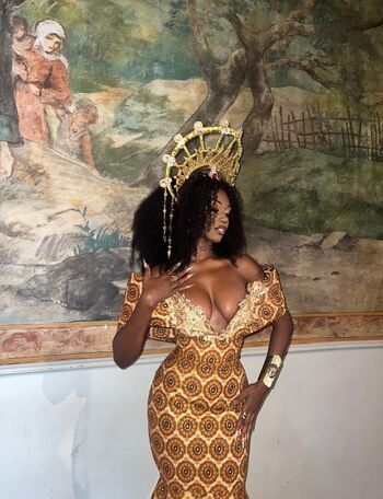 Elinda san  page leaked private photo uncensored HD quality
