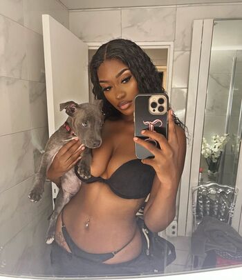 Elinda san leaked private photo uncensored HD quality