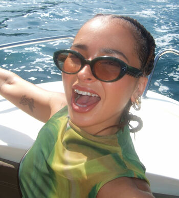 Ella eyre leaked private photo uncensored HD quality