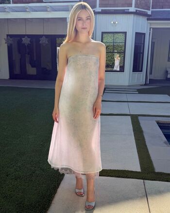 Elle fanning page leaked private photo uncensored HD quality