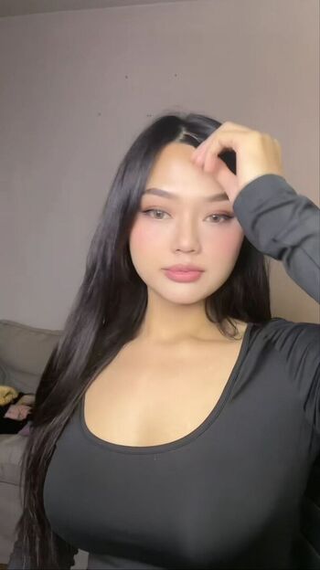 Ellesyanamira page leaked private photo uncensored HD quality