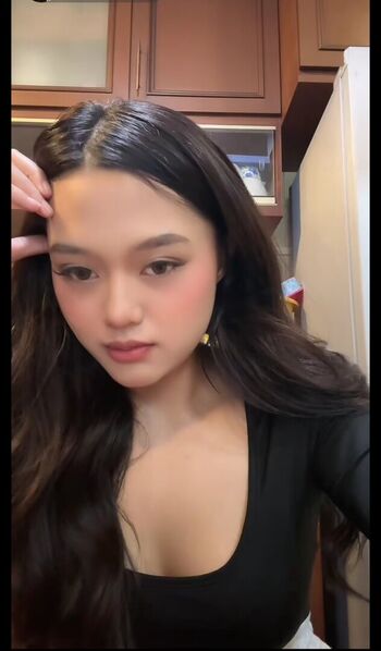 Ellesyanamira page leaked private photo uncensored HD quality