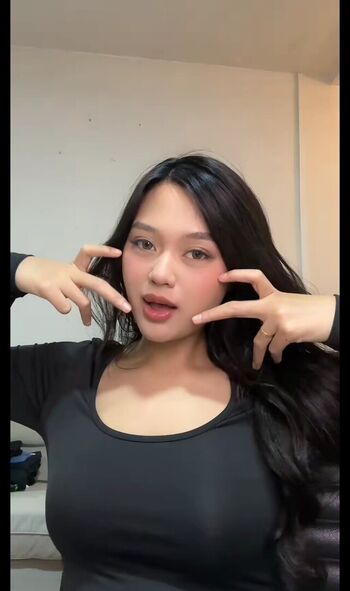 Ellesyanamira page leaked private photo uncensored HD quality