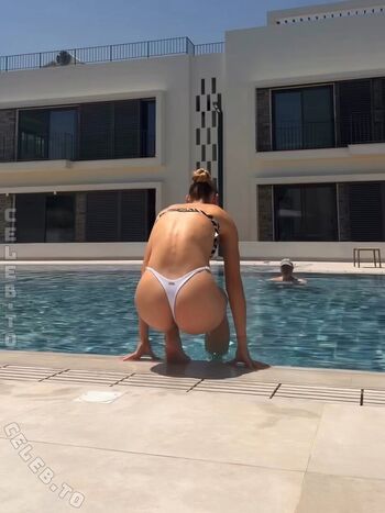 Emilia bte page leaked private photo uncensored HD quality