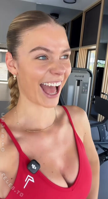 Emilia bte page leaked private photo uncensored HD quality