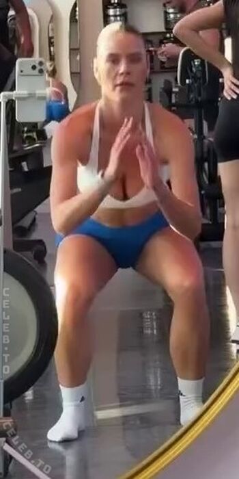 Emilia bte leaked private photo uncensored HD quality