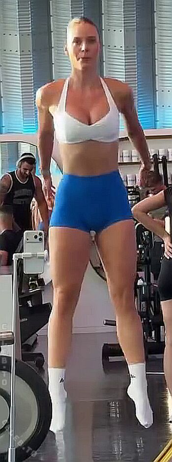 Emilia bte leaked private photo uncensored HD quality