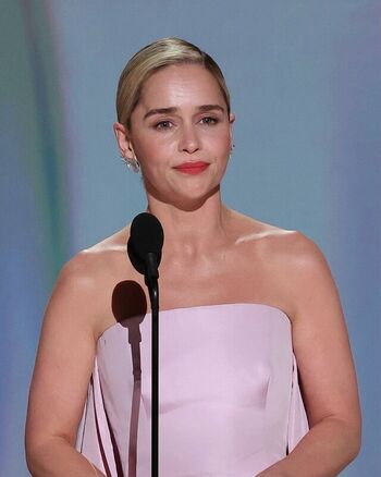 Emilia clarke page leaked private photo uncensored HD quality