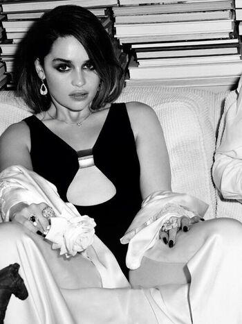 Emilia clarke page leaked private photo uncensored HD quality