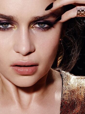 Emilia clarke page leaked private photo uncensored HD quality