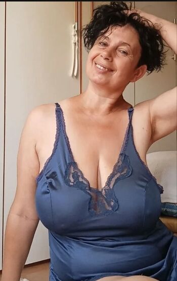Emilia di giovanni page leaked private photo uncensored HD quality