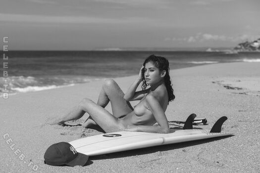 Emilie payet page leaked private photo uncensored HD quality