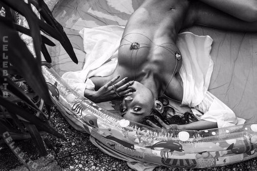 Emilie payet page leaked private photo uncensored HD quality