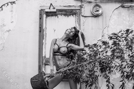 Emilie payet page leaked private photo uncensored HD quality