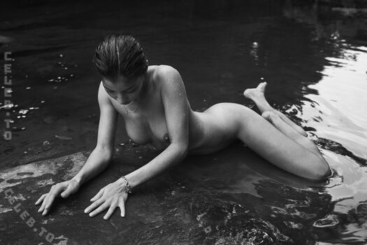 Emilie payet page leaked private photo uncensored HD quality