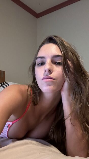 Emily feld  page leaked private photo uncensored HD quality