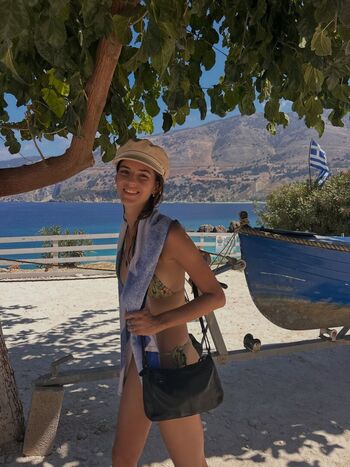 Emily feld leaked private photo uncensored HD quality