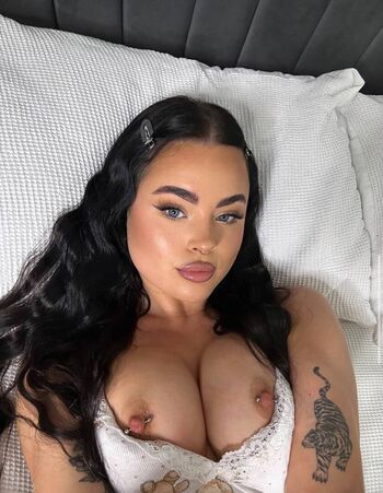 Emily raine leaked private photo uncensored HD quality