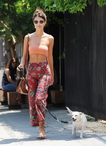 Emily ratajkowski  page leaked private photo uncensored HD quality