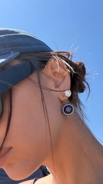 Emily ratajkowski  page leaked private photo uncensored HD quality