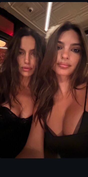Emily ratajkowski  page leaked private photo uncensored HD quality